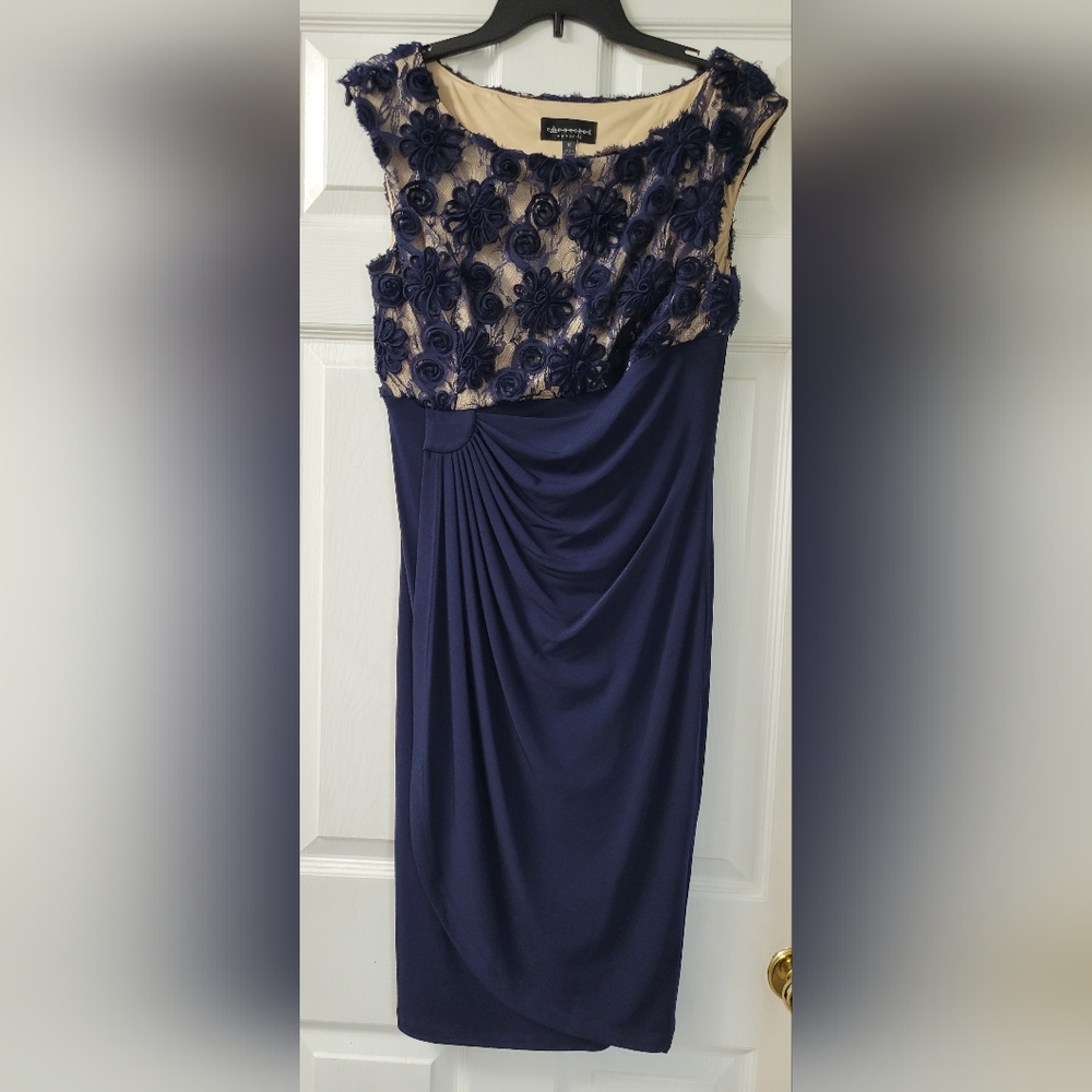 Connected Apparel Women's NAVY Ruched Floral Sheath Dress SZ 10 MOTHER Of BRIDE